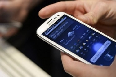 Smartphone-addicted users consumed 88.66 lakh TBs data in April-June period 