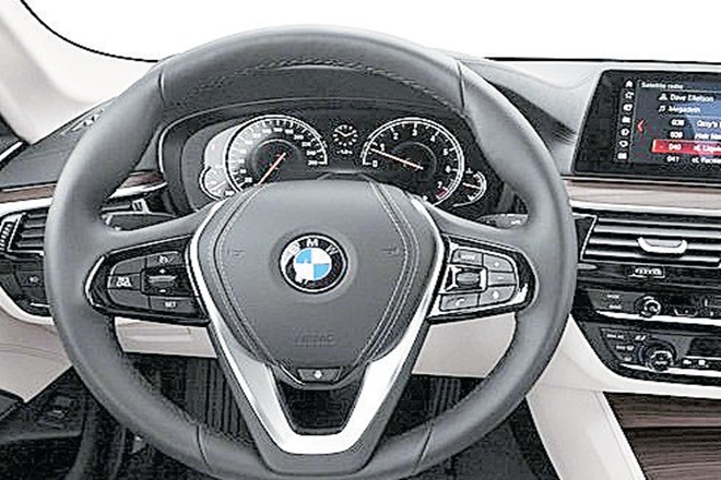 BMW gets order for 135 cars from rental firm Avis India for its airport fleet
BMW gets order for 135 cars from rental firm Avis India for its airport fleet