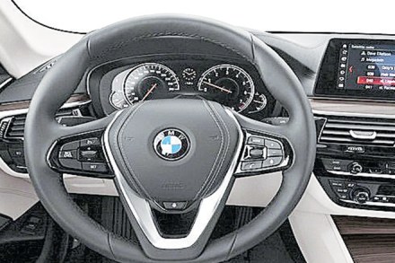 BMW gets order for 135 cars from rental firm Avis India for its airport fleet
BMW gets order for 135 cars from rental firm Avis India for its airport fleet