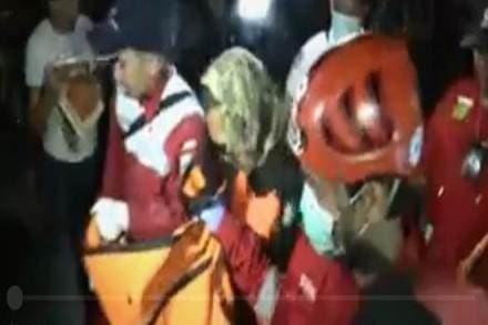 Lion Air plane crash: More body parts found from site of crash (Reuters)