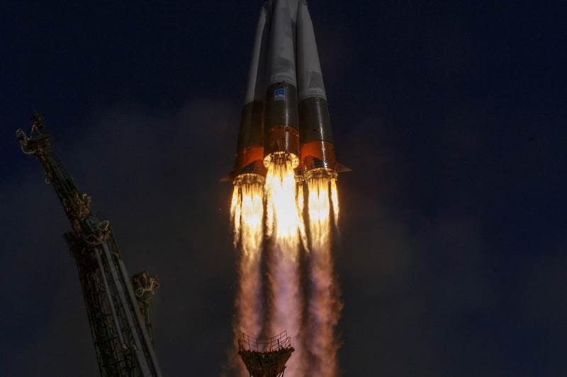 soyuz failure, soyuz rocket failure, soyuz rocket emergency landing, soyuz emergency landing, soyuz crash landing, soyuz spacecraft landing, soyuz spacecraft launch failure, russian soyuz rocket launch failure, soyuz rocket pictures, soyuz rocket images, soyuz failure pictures