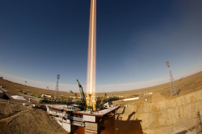soyuz failure, soyuz rocket failure, soyuz rocket emergency landing, soyuz emergency landing, soyuz crash landing, soyuz spacecraft landing, soyuz spacecraft launch failure, russian soyuz rocket launch failure, soyuz rocket pictures, soyuz rocket images, soyuz failure pictures