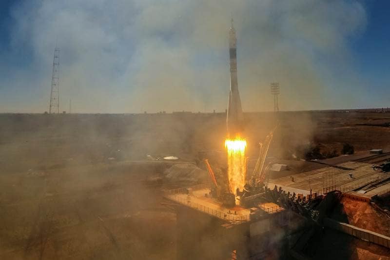 soyuz failure, soyuz rocket failure, soyuz rocket emergency landing, soyuz emergency landing, soyuz crash landing, soyuz spacecraft landing, soyuz spacecraft launch failure, russian soyuz rocket launch failure, soyuz rocket pictures, soyuz rocket images, soyuz failure pictures