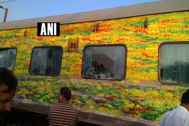 rajdhani express derailed today, rajdhani express derail news, trivandrum delhi rajdhani express stops, trivandrum delhi rajdhani express details, rajdhani express accident news, rajdhani express accident 2018 today, rajdhani express train accident news, rajdhani express train accident today, latest rajdhani express train accident