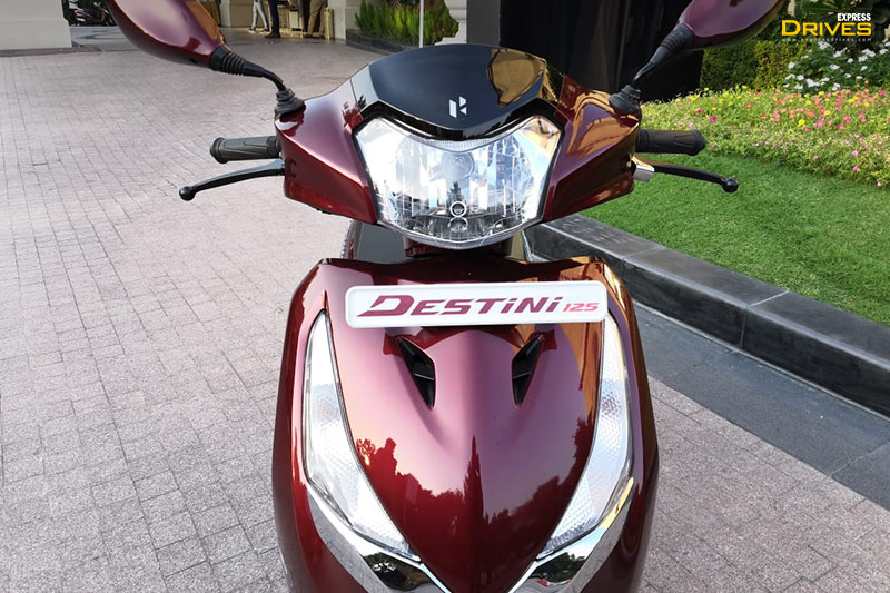Hero Destini 125 is the first Hero Scooter to get company's i3S (Idle-stop-start system) that adds to overall efficiency. The scooter takes on the likes of TVS Ntorq 125, Suzuki Access 125 and Honda Activa 125.
