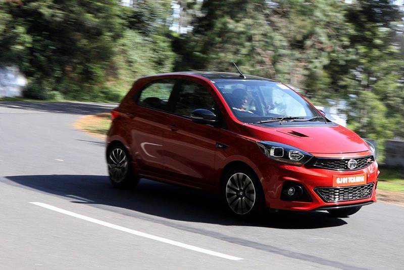 So what does JTP stands for? Jayem Tata Performance is the answer and the partnership between the two started years back and we have seen Jayem Auto also making a super Nano and a performance version of Tata Indica. Jayem also has expertise in EVs and there is a possibility that it might revive the Tata Nano in an electric avatar. Tata Tiago JTP seen in this image gets new performance kits as a standard offering. The Tata Tiago JTP also weighs about 50 kgs lighter than the standard Tata Tiago and can accelerate from 0-100 kmph in less than 10 seconds.
