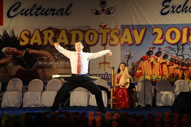 Chinese diplomat Ma Zhanwu left the audience in awe as he moved across the stage in flowing dance-like martial arts motions. (Source: Chinese Consulate Kolkata)