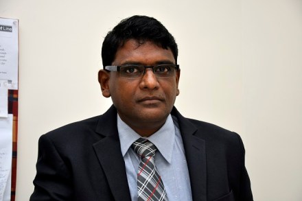 Waiting for share market to bottom out before investing? Why it may be a bad idea