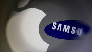 Apple, Samsung, Samsung 10, Apple smartphones, new phone