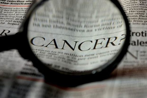 Guardant360 test detects DNA segments in the patient's blood, originated from the cancerous tumor or its metastasis. Guardant360 test detects DNA segments in the patient's blood, originated from the cancerous tumor or its metastasis.