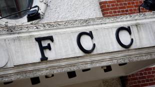 Hong Kong, Hong Kong denies visa to financial timesa journalist, china, beijing, hong kong from independence