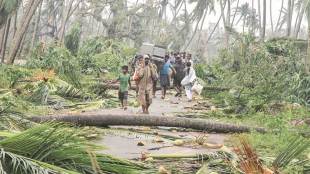 cyclone in india, cyclone news, cyclone in orissa, cyclone in odisha 2018, cyclone in india 2018, cyclone in andhra pradesh, cyclone in gorakhpur, cyclone in kerala, cyclone in bay of bengal, cyclone titli odisha, cyclone titli andhra pradesh