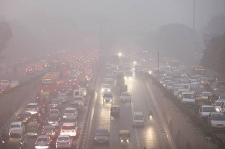 Delhi air pollution: Emergency plan to kick in from Monday
