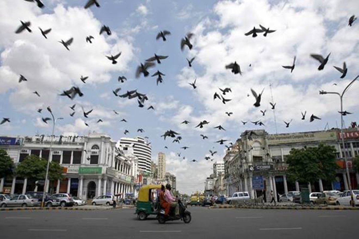 Delhi Weather Today: Misty Sunday morning amd clear sky, predicts IMD Delhi Weather Today: Misty Sunday morning amd clear sky, predicts IMD
