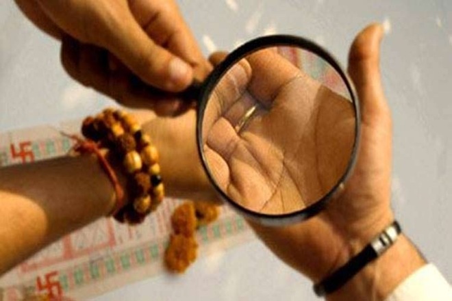 hyderabad fake astrologer, fake astrologers in india, list of fake astrologers in india, hyderabad, jalandhar, fake astrologer arrested in punjab