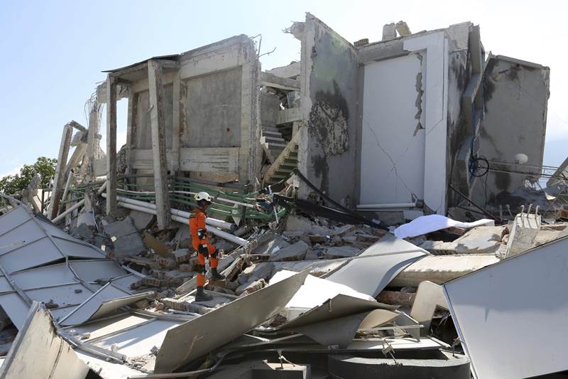 indonesia tsunami, indonesia earthquake today, indonesia tsunami video 2018, indonesia tsunami images, indonesia tsunami photos, indonesia tsunami pictures, indonesia earthquake images, indonesia earthquake 2018 images, indonesia earthquake pictures, indonesia earthquake 2018 pictures, indonesia earthquake photos, indonesia tsunami 2018 video, indonesia tsunami 2018