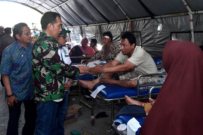 indonesia tsunami, indonesia earthquake today, indonesia tsunami video 2018, indonesia tsunami images, indonesia tsunami photos, indonesia tsunami pictures, indonesia earthquake images, indonesia earthquake 2018 images, indonesia earthquake pictures, indonesia earthquake 2018 pictures, indonesia earthquake photos, indonesia tsunami 2018 video, indonesia tsunami 2018