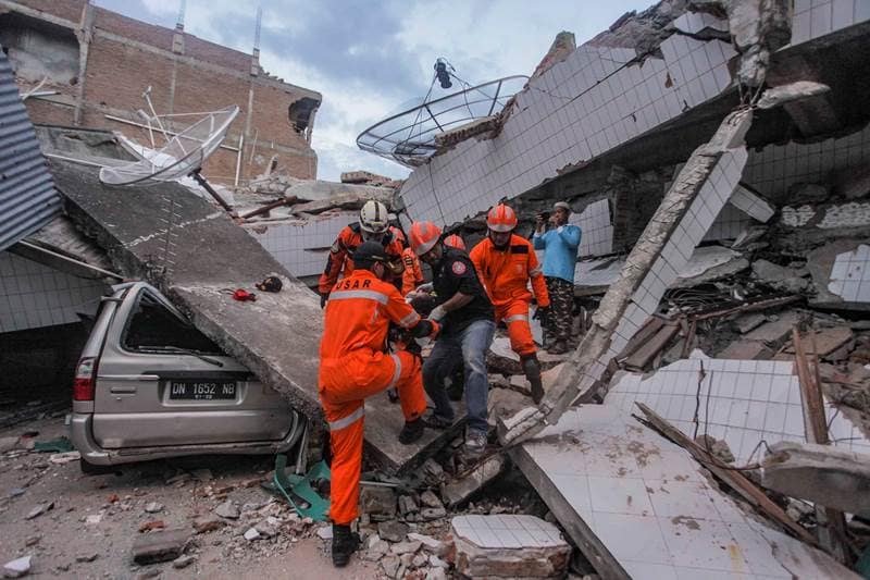 indonesia tsunami, indonesia earthquake today, indonesia tsunami video 2018, indonesia tsunami images, indonesia tsunami photos, indonesia tsunami pictures, indonesia earthquake images, indonesia earthquake 2018 images, indonesia earthquake pictures, indonesia earthquake 2018 pictures, indonesia earthquake photos, indonesia tsunami 2018 video, indonesia tsunami 2018