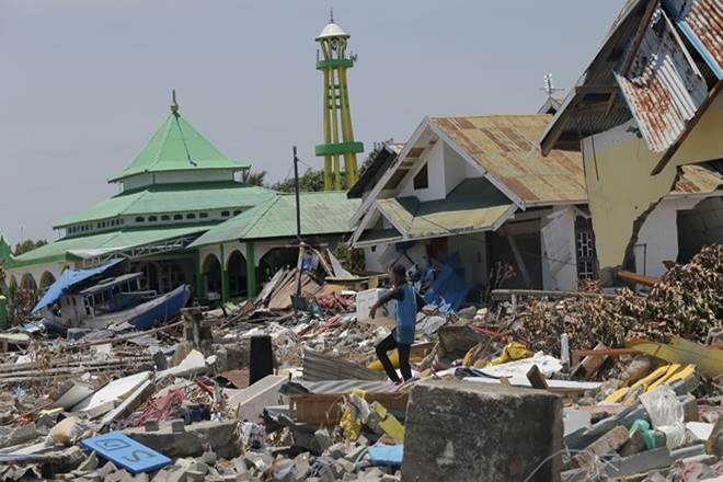 Indonesia earthquake, tsunami: Mount Soputan erupts on Sulawesi island