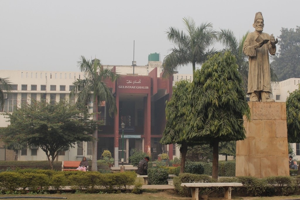 Protest in Jamia Millia Islamia over non-availability of Turkish language teachers Protest in Jamia Millia Islamia over non-availability of Turkish language teachers