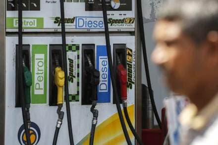 petrol and diesel prices today, petrol and diesel prices in four metro cities, petrol, diesel, IOCL, BPCL, HPCL, Excise Duty on petrol and diesel, petrol diesel latest news, petrol diesel latest news in Hindi