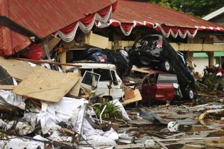Indonesia earthquake, tsunami disaster: Time running out for survivors as toll nears 1,400