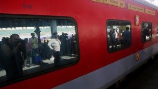 Indian railways to reduce Delhi-Mumbai Rajdhani travel time