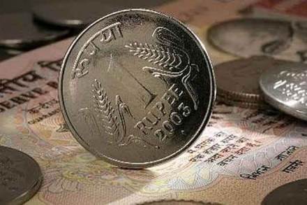 rupee, rupee value, intra-day trade, US dollar, oil marketing companies, market news