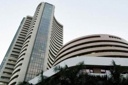 At 10,599.25, the benchmark Nifty50 has given a negative return of 12.6% in dollar terms since January, while the S&P 500 has risen by 9.4% over the same period. (Reuters)