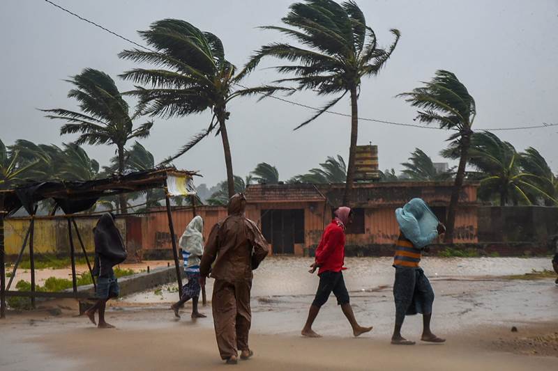cyclone titli images, cyclone titli pics, cyclone titli update news, cyclone titli path, cyclone titli live status, cyclone titli kolkata, cyclone titli latest news, cyclone titli update news, cyclone titli landfall, odisha cyclone 2018, odisha weather, odisha titli news, titli cyclone update, titli storm