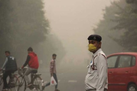 Air Pollution menace: Delhi-based start-up designs 40 feet tall purifier; read details