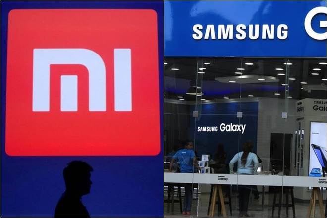 This is the first time when the smartphone market is at par with the feature phone market, each contributing 50 per cent to the overall mobile phone market. This is the first time when the smartphone market is at par with the feature phone market, each contributing 50 per cent to the overall mobile phone market.