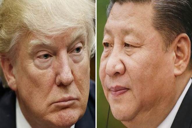 This year's APEC summit in Papua New Guinea threatens to be overshadowed by America and China's tussle for influence in the Asia-Pacific region. (IE)