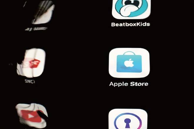 The court will hear arguments Monday on accusations that Apple is using its market dominance to jack up prices for iPhone apps. The court will hear arguments Monday on accusations that Apple is using its market dominance to jack up prices for iPhone apps.