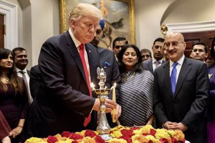 Donald Trump, Donald TRump twitter, Donald Trump diwali tweet, Diwali 2018, Donald Trump diwali celebrations, Donald Trump trolled, india news