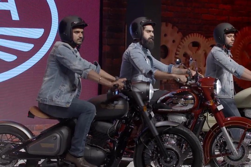 The Jawa Perak gets a disc brake each at the front and rear and a dual-channel ABS comes as standard with the motorcycle. That being said, this one offers a better stopping power than the Forty Two and Jawa as these bikes get a single disc brake up front with a single channel ABS.