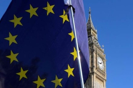 EU ready to hand May Brexit deal after late spat with Spain (Reuters)