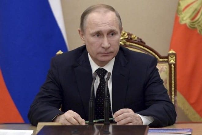 Putin cited as an example Russia's trade with the Eurasian Economic Union, in which 70 per cent of Russian exports and 30 per cent of imports were conducted in Russian rubles.