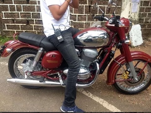 Jawa 300 Bookings to commence on 15th November: Expected price and all details of Royal Enfield rival