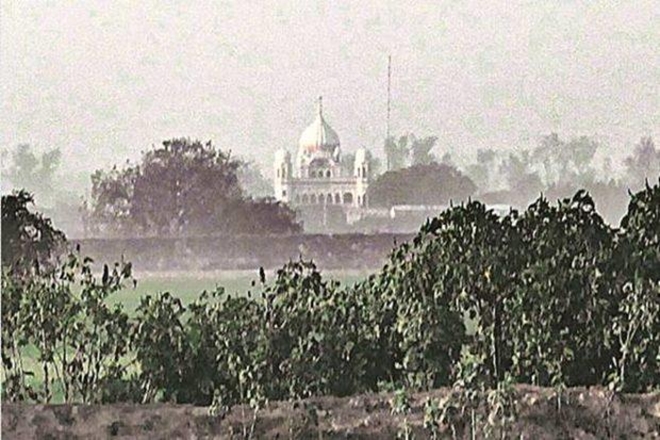President Ramnath Kovind, Punjab CM Amarinder Singh to lay Kartarpur corridor foundation stone next week (File) President Ramnath Kovind, Punjab CM Amarinder Singh to lay Kartarpur corridor foundation stone next week (File)