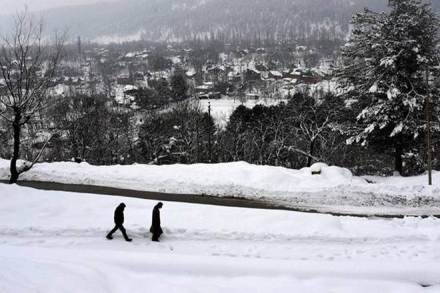 kashmir snowfall, kashmir, jammu and kashmir, jammu and kashmir snowfall, kashmir temperature, jammu and kashmir weather, kashmir weather now