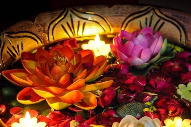 The themes have been titles as 'Festival of Lights', has 18 high-resolution wallpaper. (Photo courtesy: Microsoft)