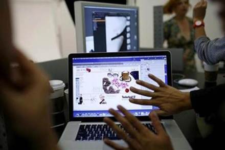 Cross border e-commerce, india, online shopping, small medium enterprises, e-Commerce, e-Commerce in india, industry news