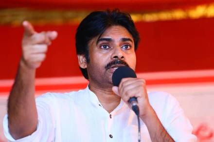 pawan kalyan, pawan kalyan news, telangana elections, pawan kalyan ap elections, pawan kalyan slams chandrababu naidu, chandrababu naidu pawan kalyan