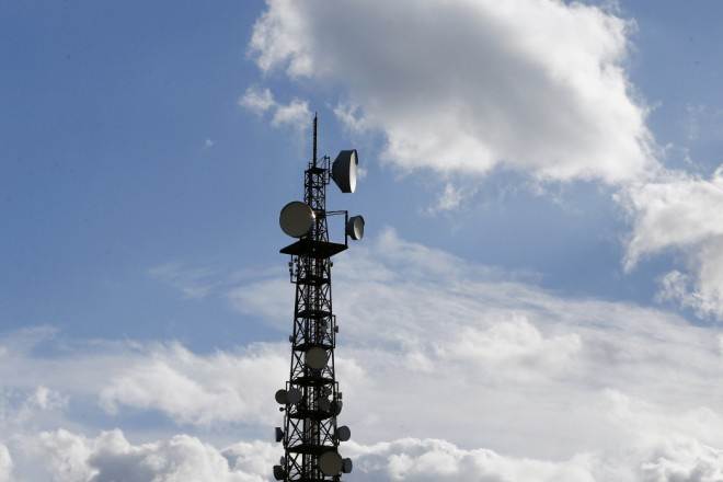 These 250 million subscribers are dual SIM users, meaning that they have two mobile connections and use the lower recharge for only incoming calls. (Reuters)