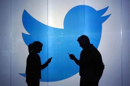 twitter s