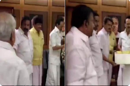TTV Dhinakaran aide V Senthil Balaji quits AMMK, joins MK Stalin-led DMK TTV Dhinakaran aide V Senthil Balaji quits AMMK, joins MK Stalin-led DMK