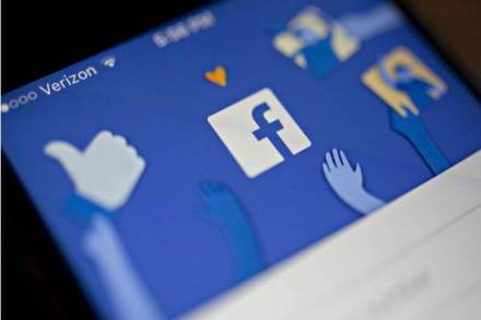 Facebook has launched monetisation tools for its users to monetize their content by adding ad breaks or short ads in them, Facebook announced during its India “Creator Day” event in Mumbai. (IE)