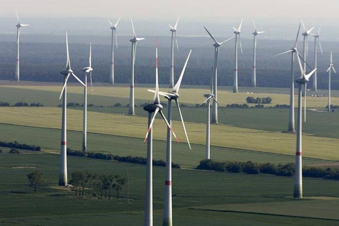 The boost came mostly from central and state governments policies, as well as the improved tariff competitiveness of wind and solar power. The boost came mostly from central and state governments policies, as well as the improved tariff competitiveness of wind and solar power.