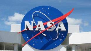 NASA, lunar robotic payloads, commercial robotic landers, payloads, CLPS program, science news